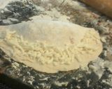A picture of step 7 of Stuffed Crust Ham and Cheese Pockets.