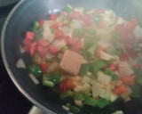 Foto del paso 2 de la receta: Pollo guisado con reducción de salsa