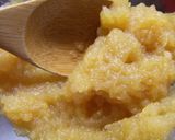 A picture of step 1 of Golden Combination Apple Honey Milky Pudding.