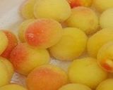 A picture of step 4 of Refreshing and Jelly-Like Ume Plum Jam.
