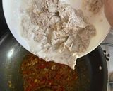 A picture of step 5 of Vaghareli Lasaniya (Green Garlic) Rotli.