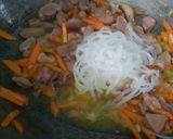 Foto langkah ke 6 dari resep Mie Goreng Shirataki Mudah Simple Debm Frenlie.