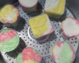 Foto langkah ke 4 dari resep Rainbow Cenil Singkong.