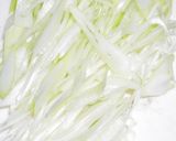 A picture of step 1 of Leek Namul for Samgyeopsal or other Korean Dishes.
