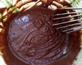 A picture of step 4 of Brownie pizza.