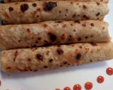 A picture of step 4 of Cheese potato stuffed paratha.