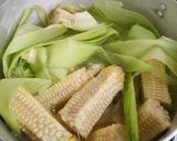 Hình bước làm 2 của món Rau câu sữa bắp lá dứa