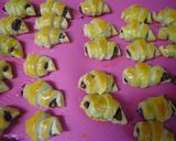 A picture of step 8 of Easy Rolled Chocolate Pies with Puff Pastry Sheets.
