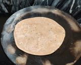A picture of step 4 of Namak ajwain paratha.