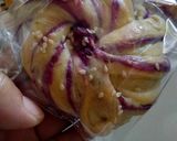 Foto langkah ke 9 dari resep 63. Roti Manis Ubi Ungu.