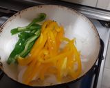 Foto del paso 1 de la receta: Matambrito de cerdo relleno al horno