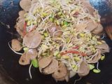 Tumis tauge baso sapi petai (soybean sprout stir fry)