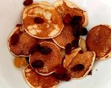 A picture of step 4 of My Tiny Pancakes, Dried fruit & Greek plain yogurt bowl.
