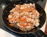 Foto langkah ke 4 dari resep Ayam jamur shitake masak kecap.