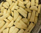 صورة لخطوة 2 من وصفة حمسه بطاطا لذيذة 🥔🧅
