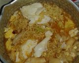 Foto langkah ke 3 dari resep Mie Instan Kuah Jamur.