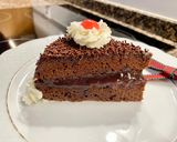 Foto del paso 12 de la receta: Pastel al Cointreau relleno con crema de chocolate y mermelada