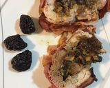 Foto del paso 3 de la receta: Chanchito Enrollado con Tocino Crocante