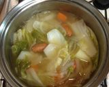 A picture of step 3 of Chinese Cabbage Cream Stew.