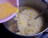 A picture of step 4 of School Lunch Style Egg Drop Soup.