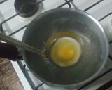 Foto del paso 2 de la receta: Huevo poché 🥚🥖