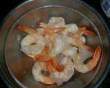 A picture of step 2 of Shrimp, Egg and Pea fried rice.