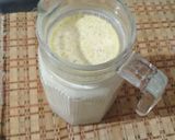 A picture of step 8 of Thandai Dudh.