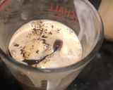 A picture of step 5 of Cold coffee with Ice cream.