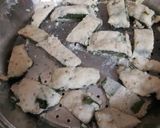 A picture of step 3 of Arbi ki sabji / idhar kadi.