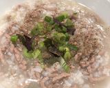 Hình bước làm 6 của món Cháo thịt băm tía tô