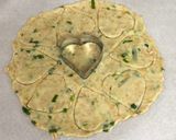 A picture of step 6 of Spring Onion-Sesame-Oat Crackers.