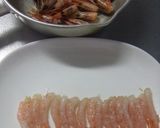 A picture of step 2 of Japanese Lobster Style? Ama Ebi (Sweet Shrimp) Miso Soup.