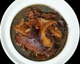 A picture of step 3 of Pork Knuckle In Sweet Black Vineger And Ginger.