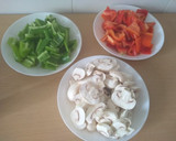 Foto del paso 4 de la receta: Brochetas de lomo