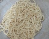 Foto langkah ke 2 dari resep Mie Titi Khas Makassar.