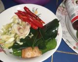 รูปขั้นตอนการทำที่ 2 ของ ต้มยำไก่ กะทิน้ำข้น