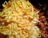 A picture of step 6 of chicken ground sirloin and pasta.