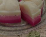 Foto langkah ke 5 dari resep Puding Lapis Buah Naga.