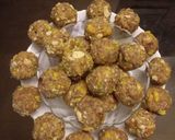 A picture of step 3 of Dry Fruits ladoos.