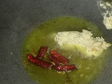 सहजन की सब्ज़ी (sahjan ki sabzi recipe in Hindi)