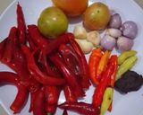 Foto langkah ke 1 dari resep Bandeng Goreng Sambal Tomat.