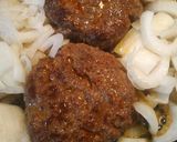 A picture of step 4 of Pasta, Kale and Chorizo Burger.
