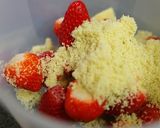 A picture of step 2 of Easy! Strawberry Mousse Cake.