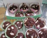 Foto langkah ke 6 dari resep Chocolate muffin (no mixer).