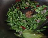 Foto langkah ke 4 dari resep Sayur Tahu Putih Buncis.