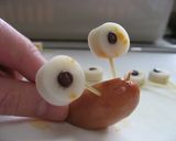 A picture of step 4 of A Gathering of Snails Using Futomaki Sushi Rolls!.