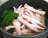 Foto langkah ke 1 dari resep Ceker bumbu pedas.