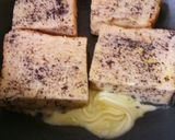 A picture of step 6 of Tea Flavored French Toast.