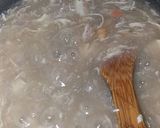 A picture of step 5 of Chicken corn soup🍲.