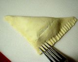 A picture of step 5 of American Apple Pie Turnovers.
